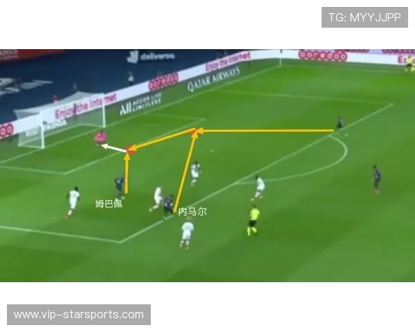 巴黎李刚仁视野与传球训练双提升：开启足球新篇章