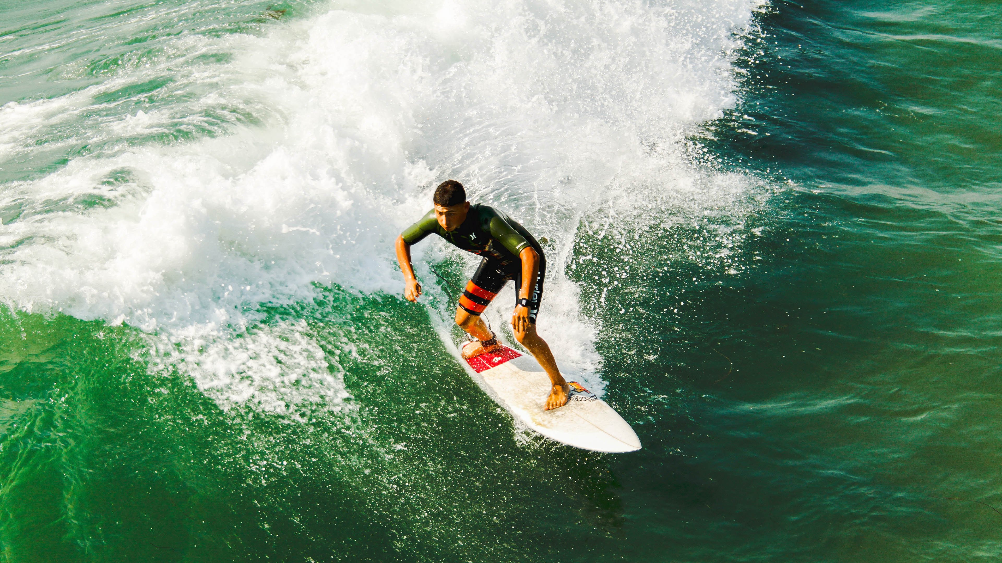 《英雄联盟》新版本上线,平衡改动引发讨论,英雄联盟 新版本