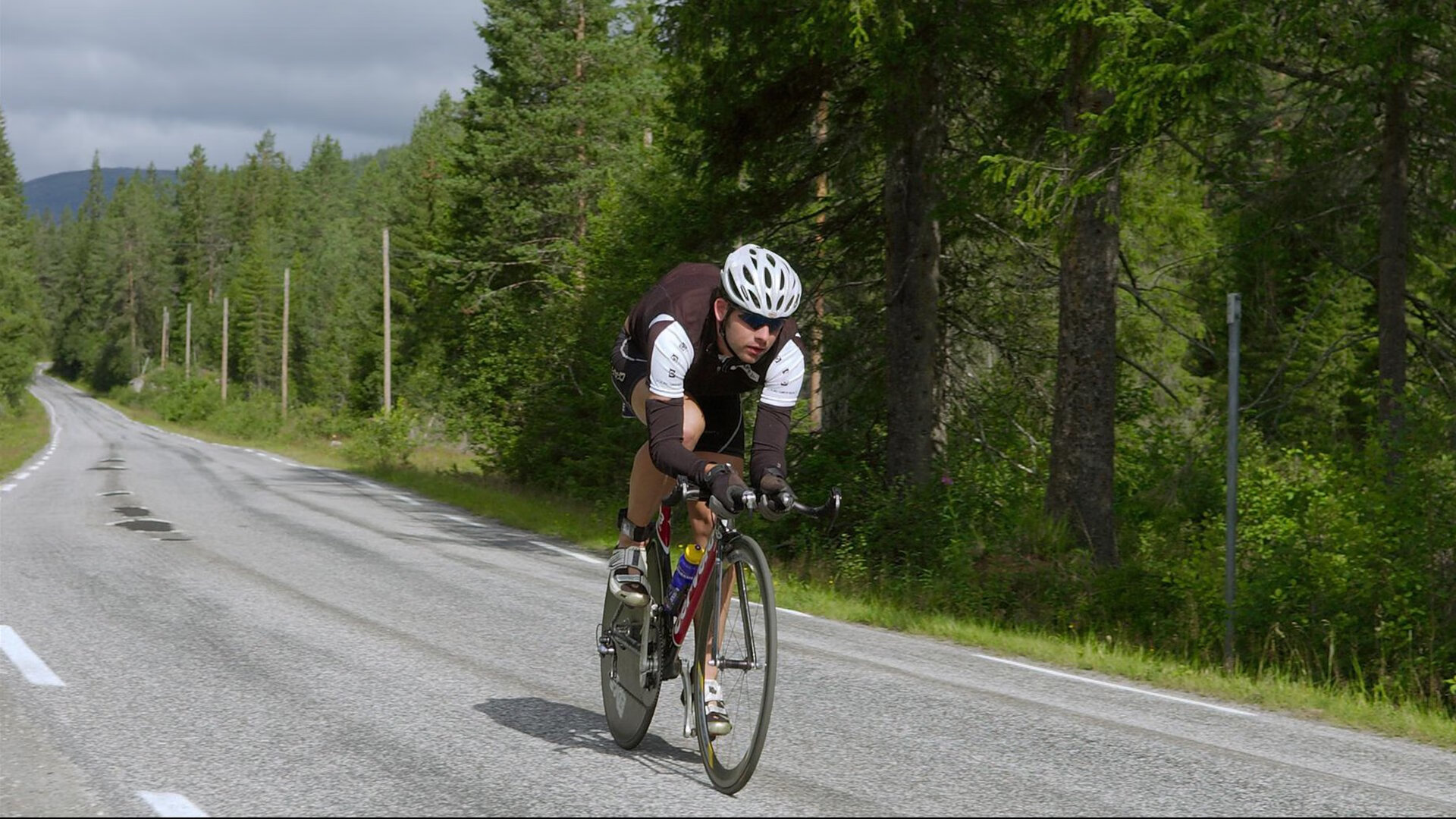世界空手道系列赛,中国队首次晋级四强,世界空手道比赛