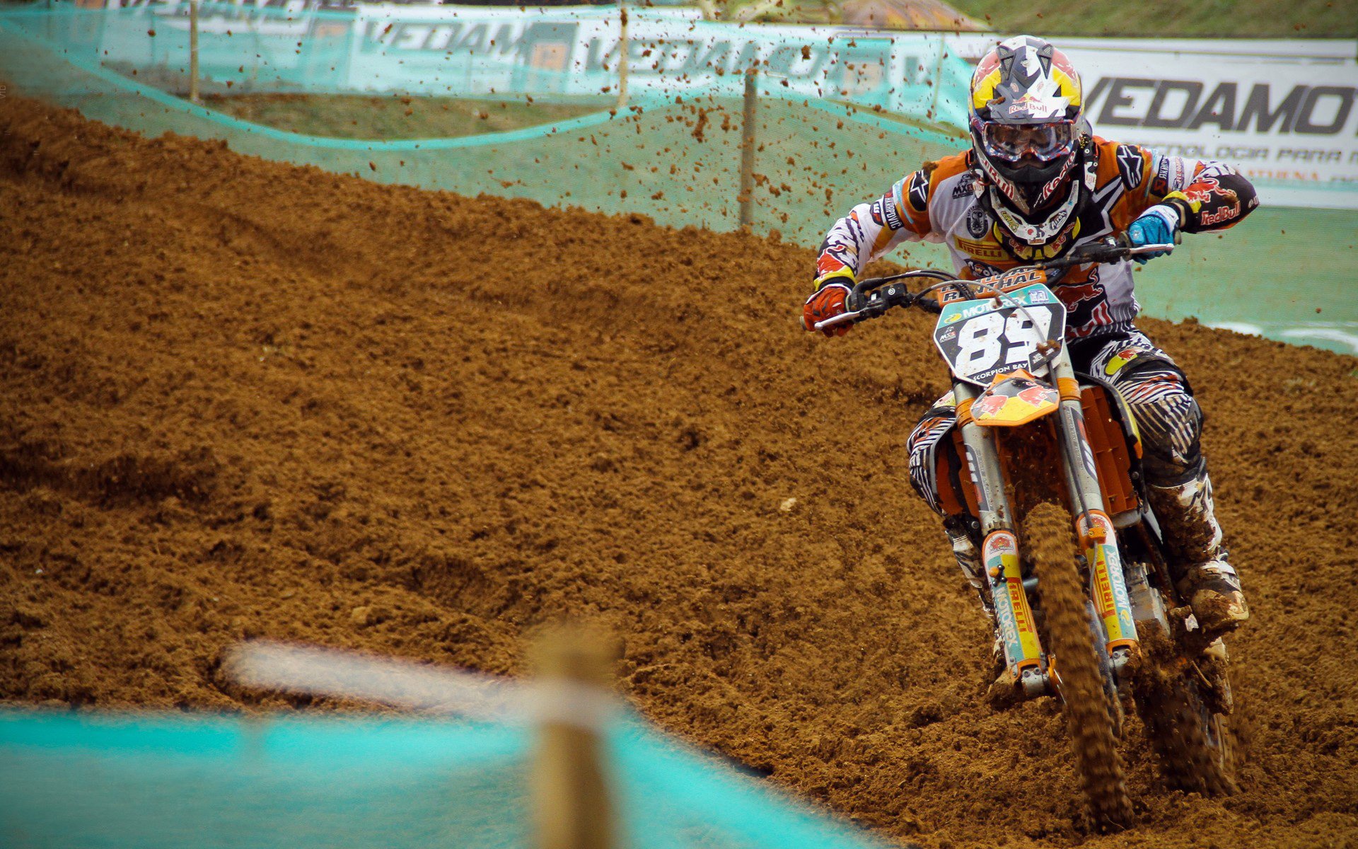 拉什福德当选巴萨3-1埃尔切全场最佳，巴萨3-0埃尔切